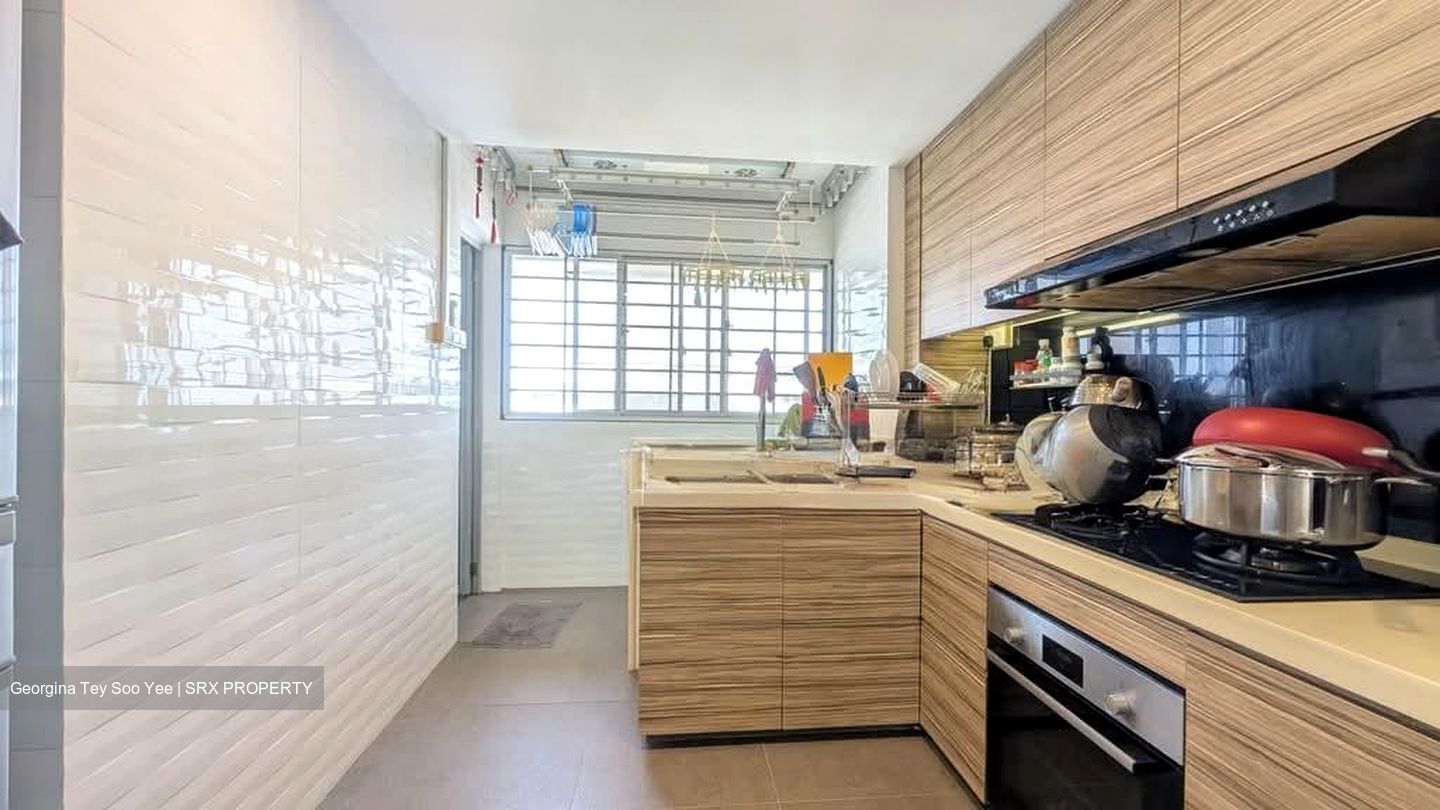 Blk 206 Serangoon Central (Serangoon), HDB 3 Rooms #561300051